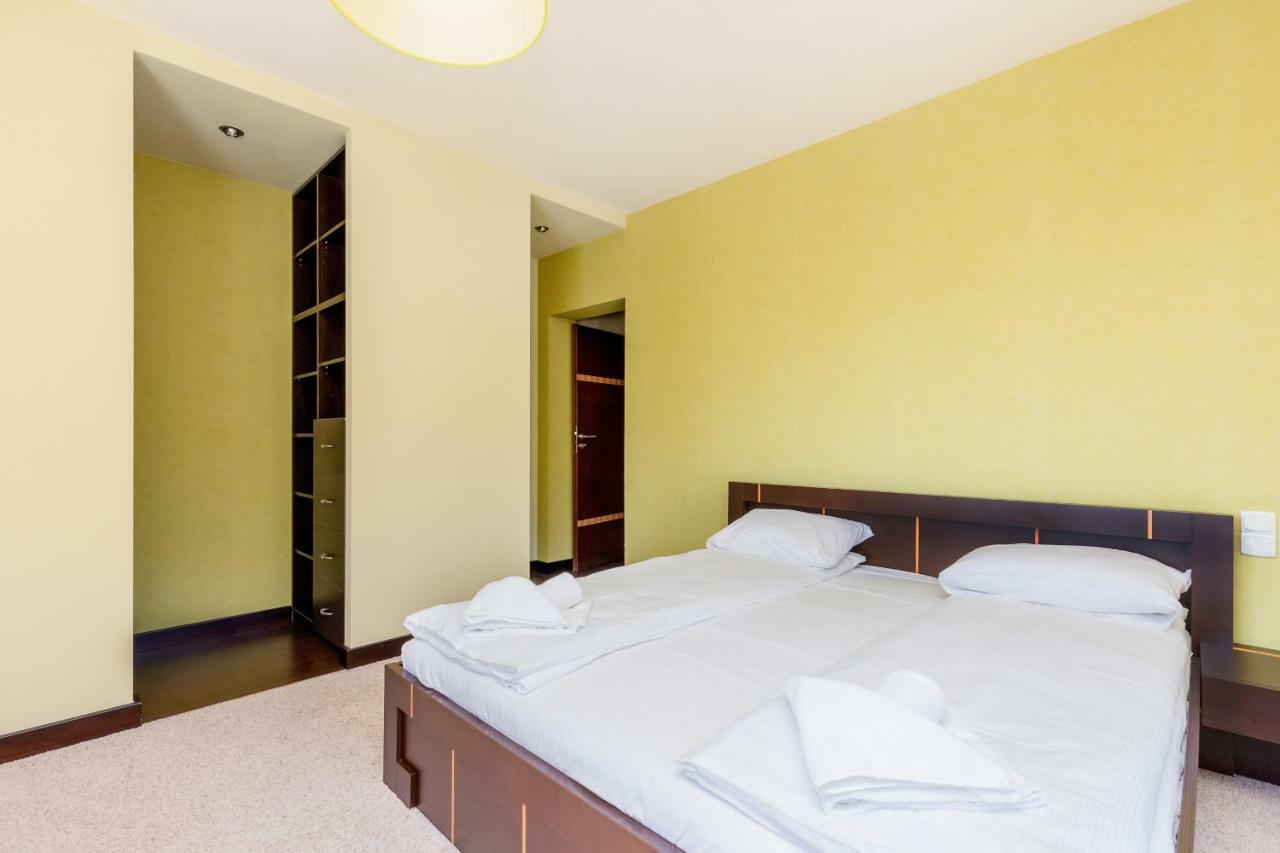 Spacerowa Apartments With Parking By Noclegi Renters Kolobřeh Exteriér fotografie