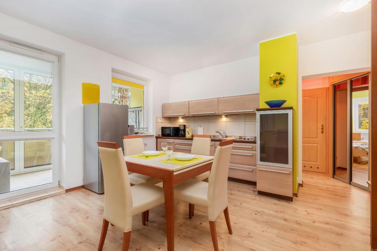 Spacerowa Apartments With Parking By Noclegi Renters Kolobřeh Exteriér fotografie